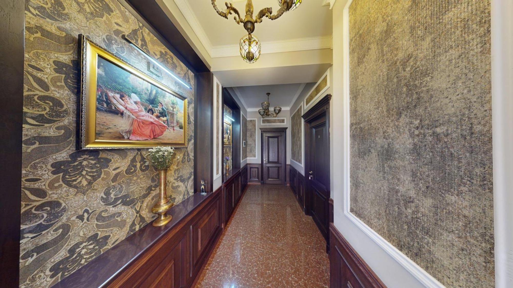 יירבאן Royal Renaissance Hotel מראה חיצוני תמונה